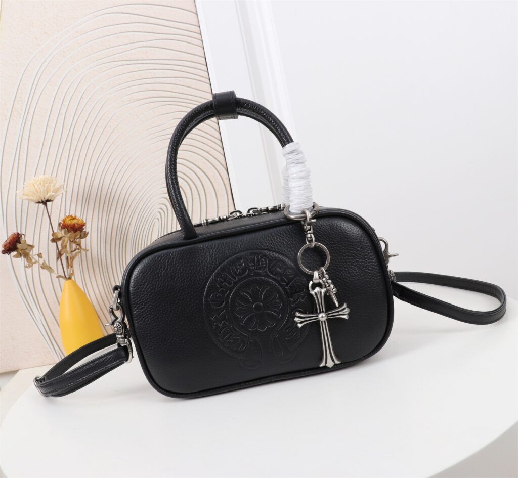 クロムハーツ「Chrome Hearts」ミニハンドバッグ