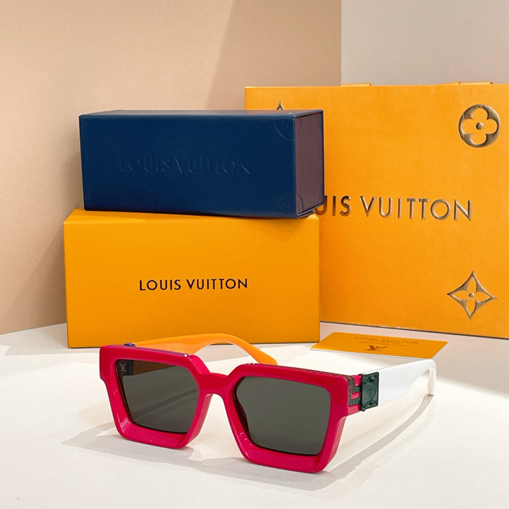 【新商品入荷】Louis Vuitton クラシックブランドサングラス「日常兼用アイウェア」