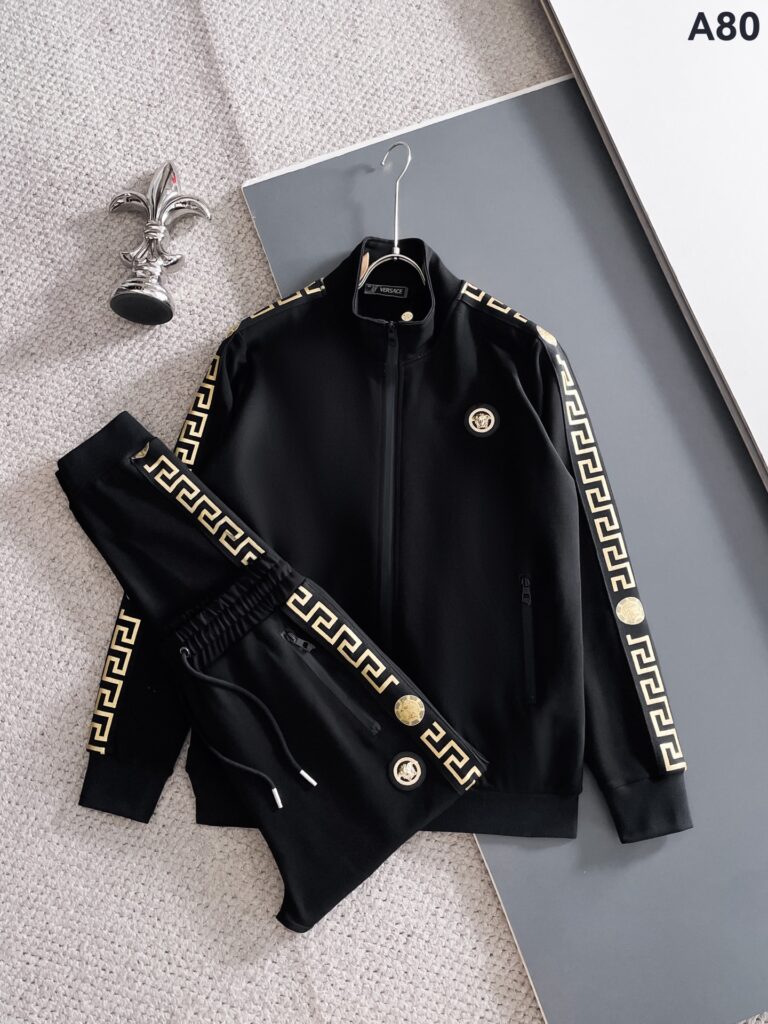 ヴェルサーチ「Versace」秋冬 メンズ カジュアルスポーツセット