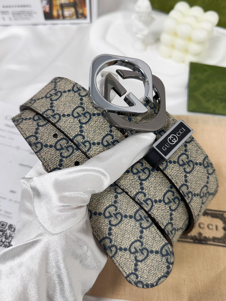【在庫新登場】Gucci イタリアンテイストベルト「全長約 100cm」