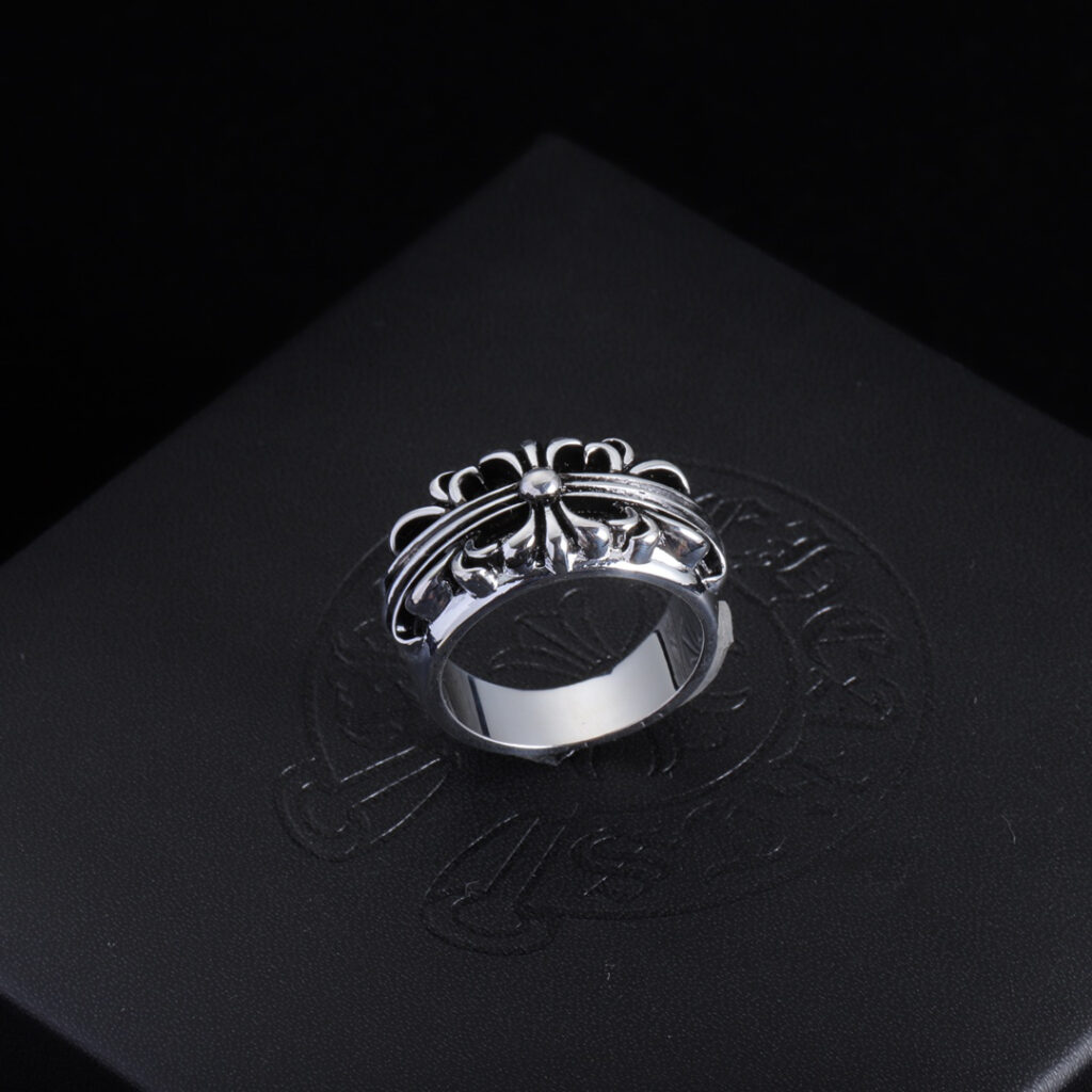 クロムハーツ「Chrome Hearts」クラシックヴィンテージ＆モダンリング