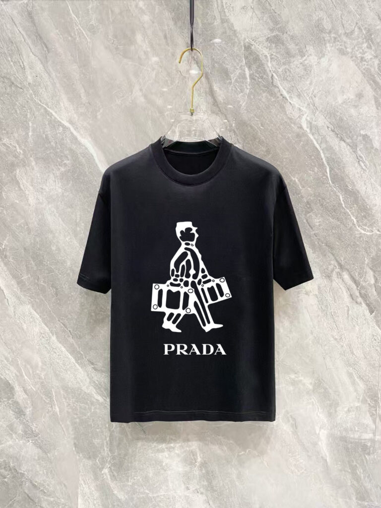 プラダ Prada ニューリリース クルーネックTシャツ