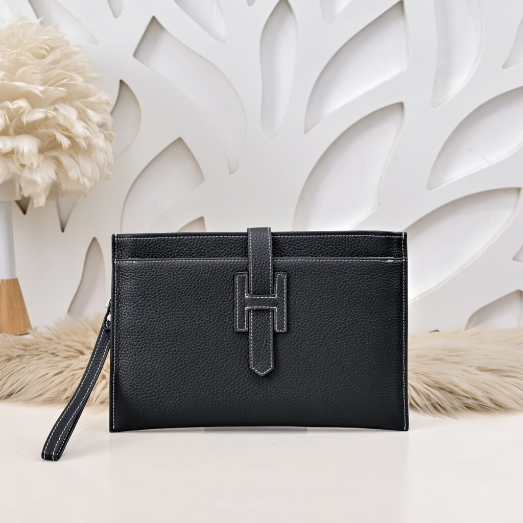 エルメス New H Passant ジップ クラッチバッグ