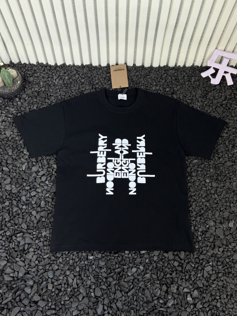 バーバリー Burberry ユニセックス オーバーサイズ プリント Tシャツ
