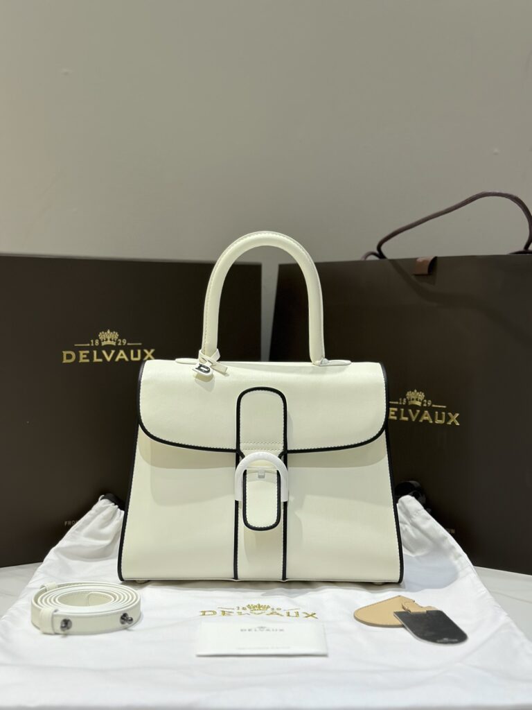 デルヴォー「Delvaux」Brillant シリーズ ハンドバッグ