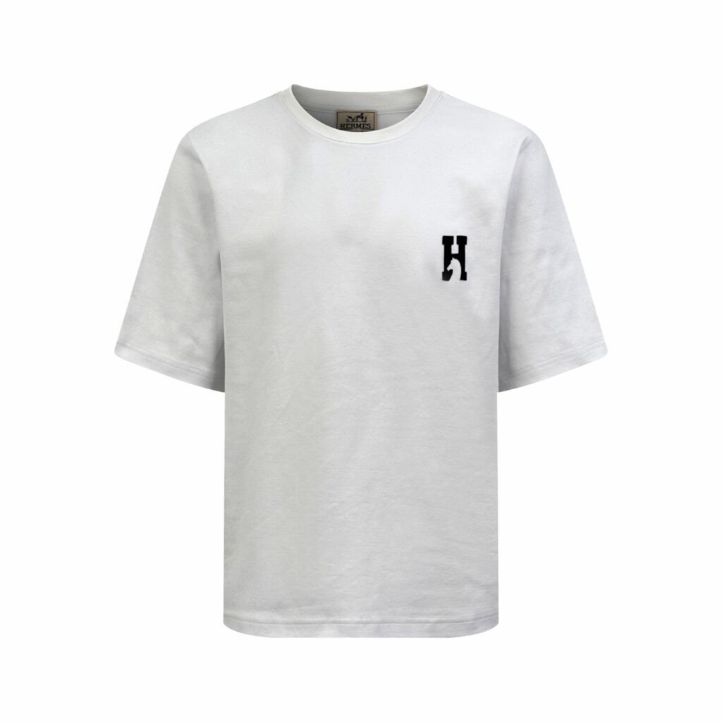 エルメス「Hermès」 クルーネックTシャツ 軽やかな着心地 春夏新作