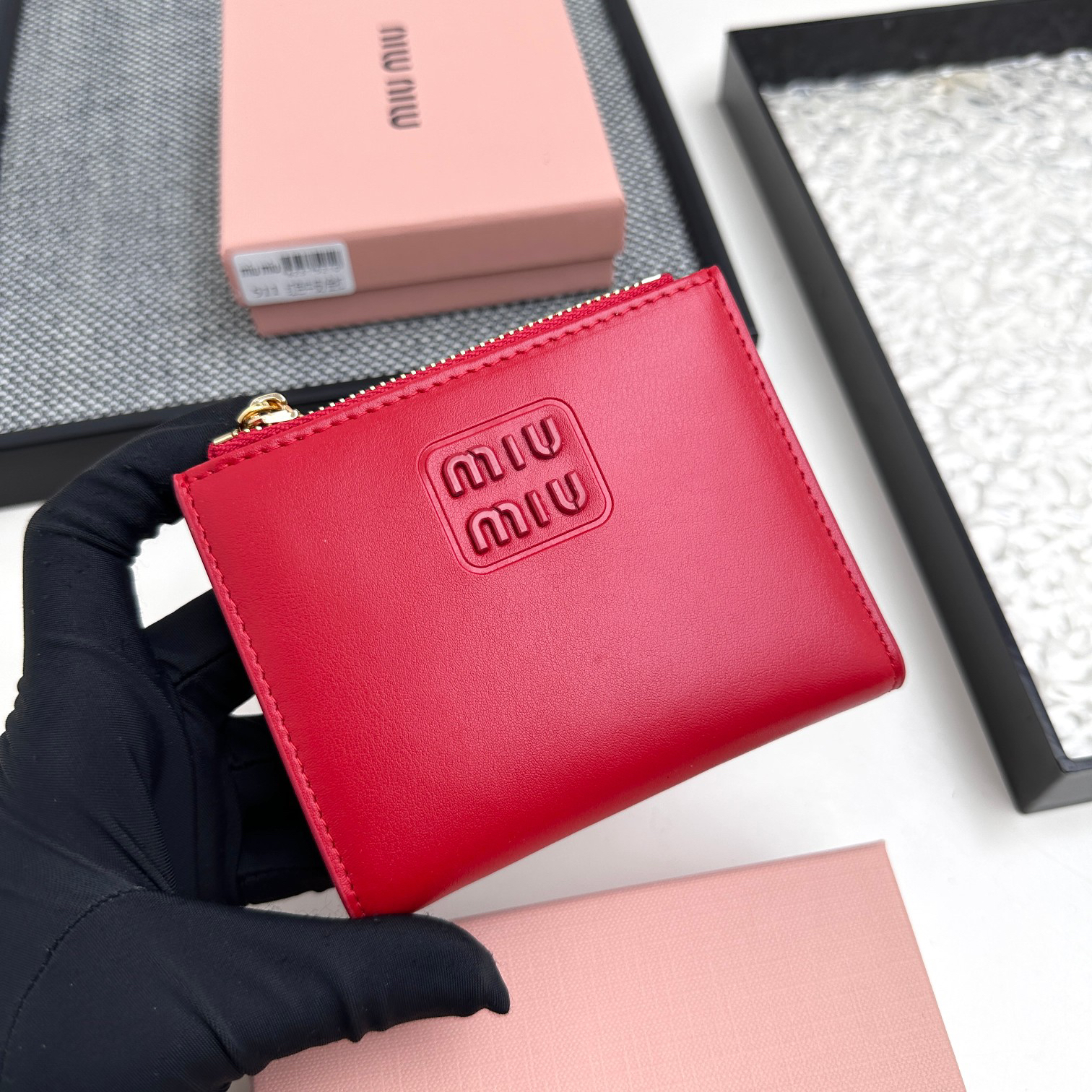 ミュウミュウ アルカディ レザー 財布「Arcadie Wallet」