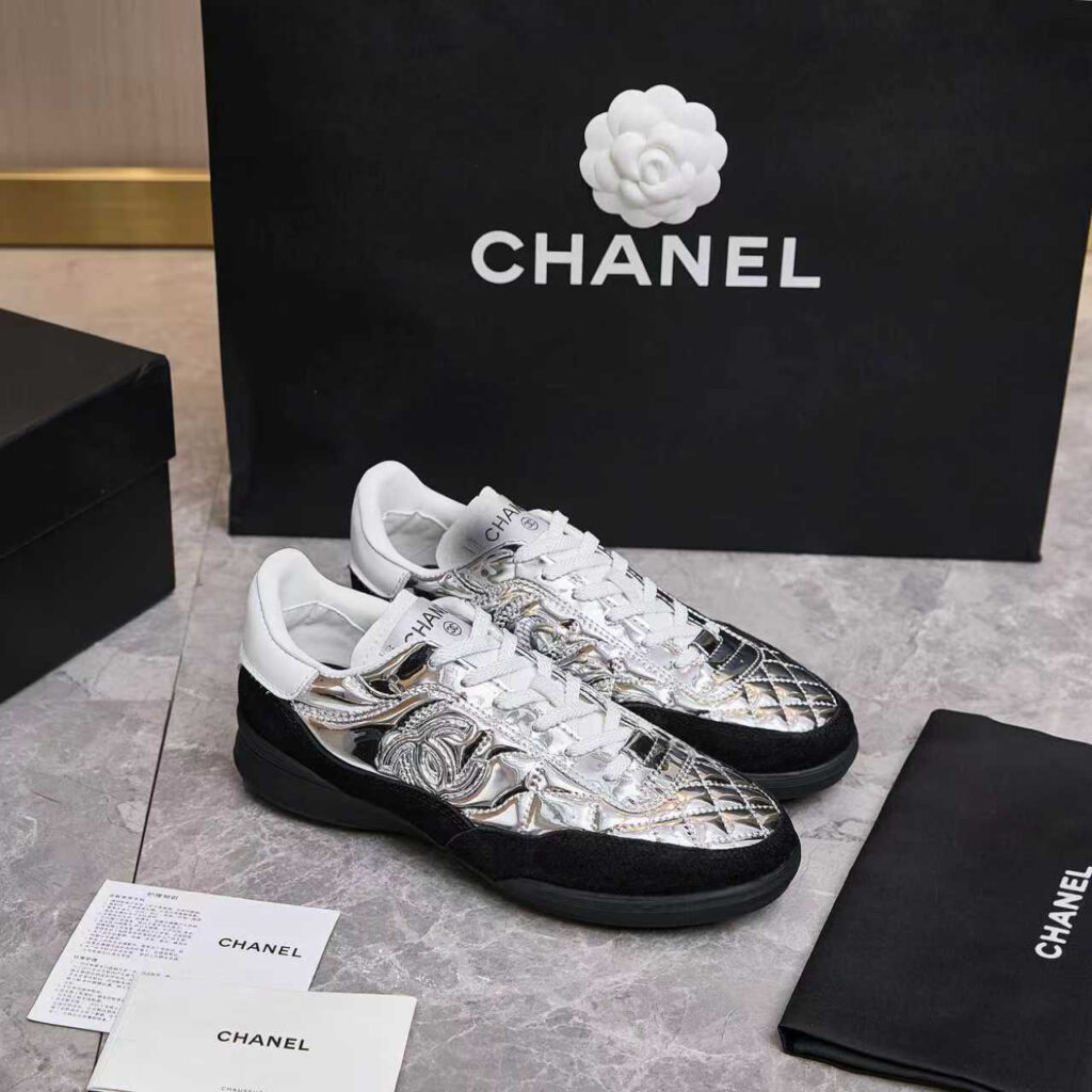 シャネル 25 レトロ ドイツトレーニングシューズ ローカット カジュアルスニーカー
