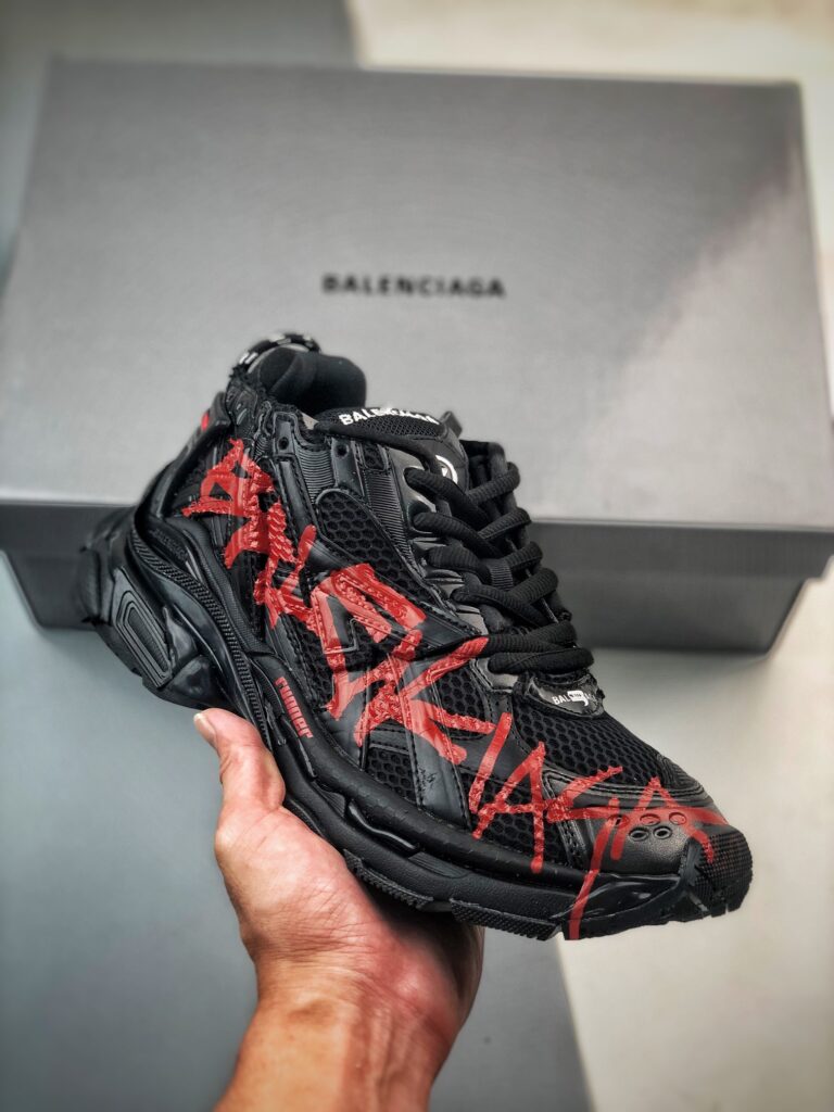 バレンシアガ ランナー スニーカー「Runner Sneaker」
