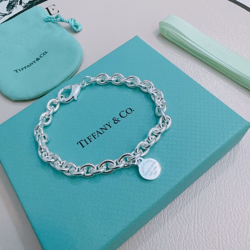 ティファニー「Tiffany & Co.」ポリッシュドシルバーリンク ブレスレット