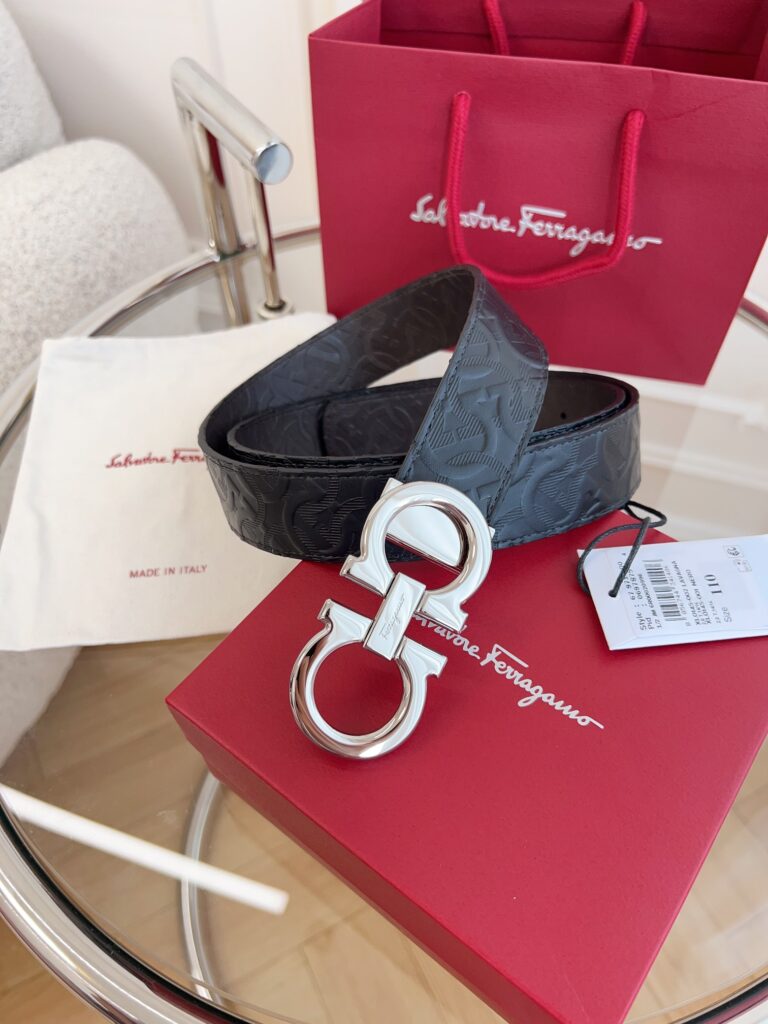 【新規倉庫入り】Salvatore Ferragamo 職人仕上げ高級ベルト「全長約 100cm」