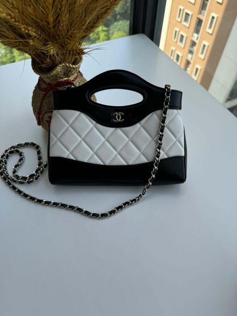 シャネル「Chanel」ミニ ショッピング バッグ