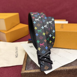 【新商品入荷】Louis Vuitton クラシックハイクオリティベルト「全長約 100cm」