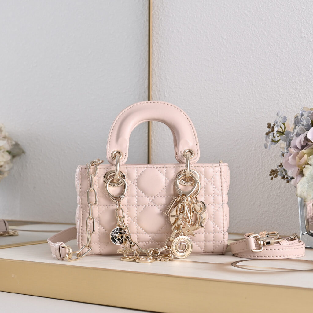【入手困難品】ディオール レディ ディージョイ ハンドバッグ「Lady D‑Joy Bag」