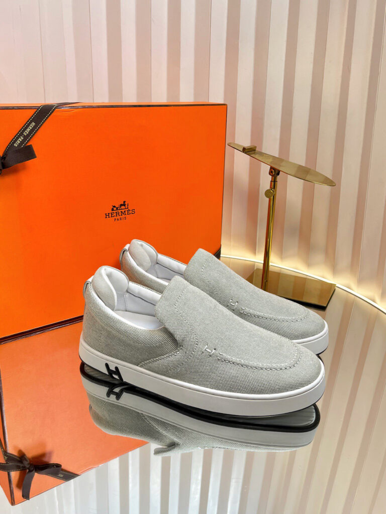 エルメス キディ スリッポンスニーカー「Kiddy slip-on sneaker」