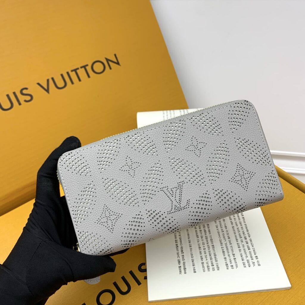 【限定特価】ルイ・ヴィトン ジッピー･ウォレット ラウンドジップ長財布