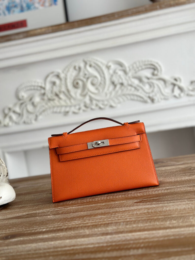 エルメス ケリー 22 バッグ「Mini Kelly Sellier」