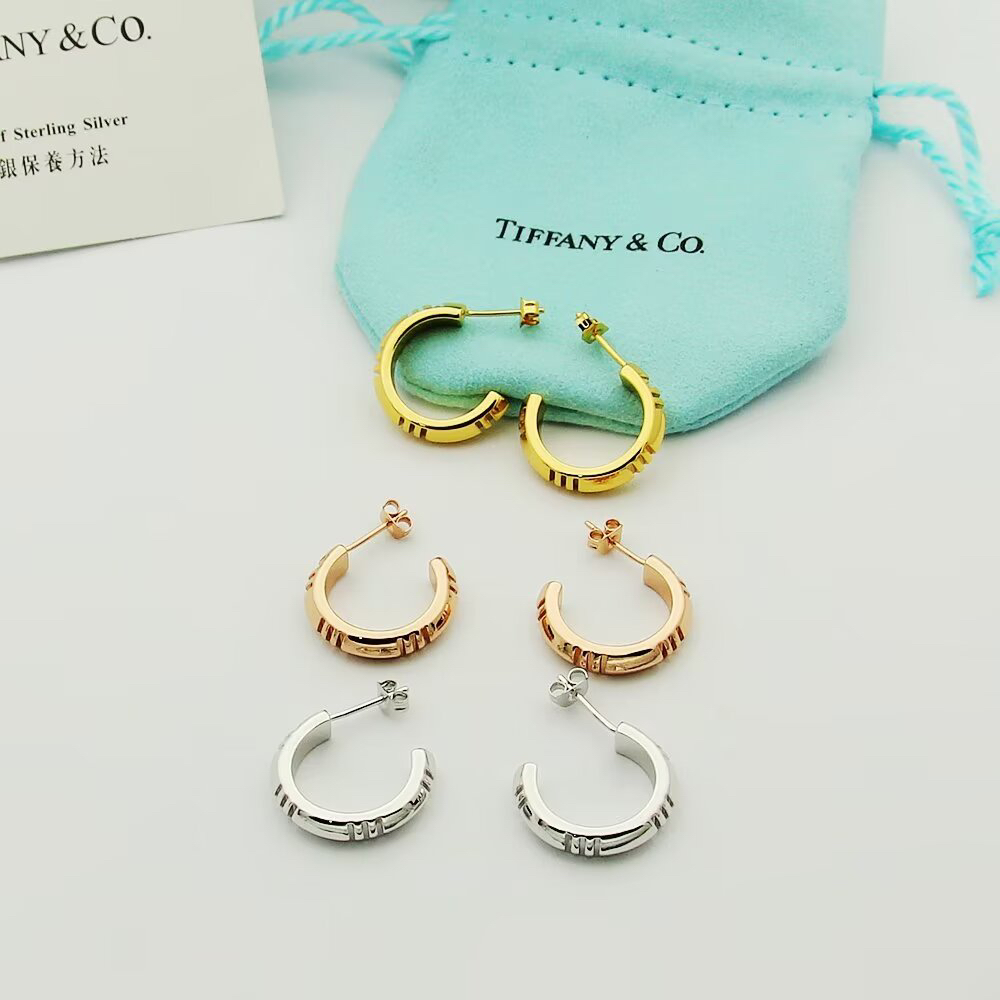 ティファニー「Tiffany & Co.」Atlas X ローマンアラビックフープピアス