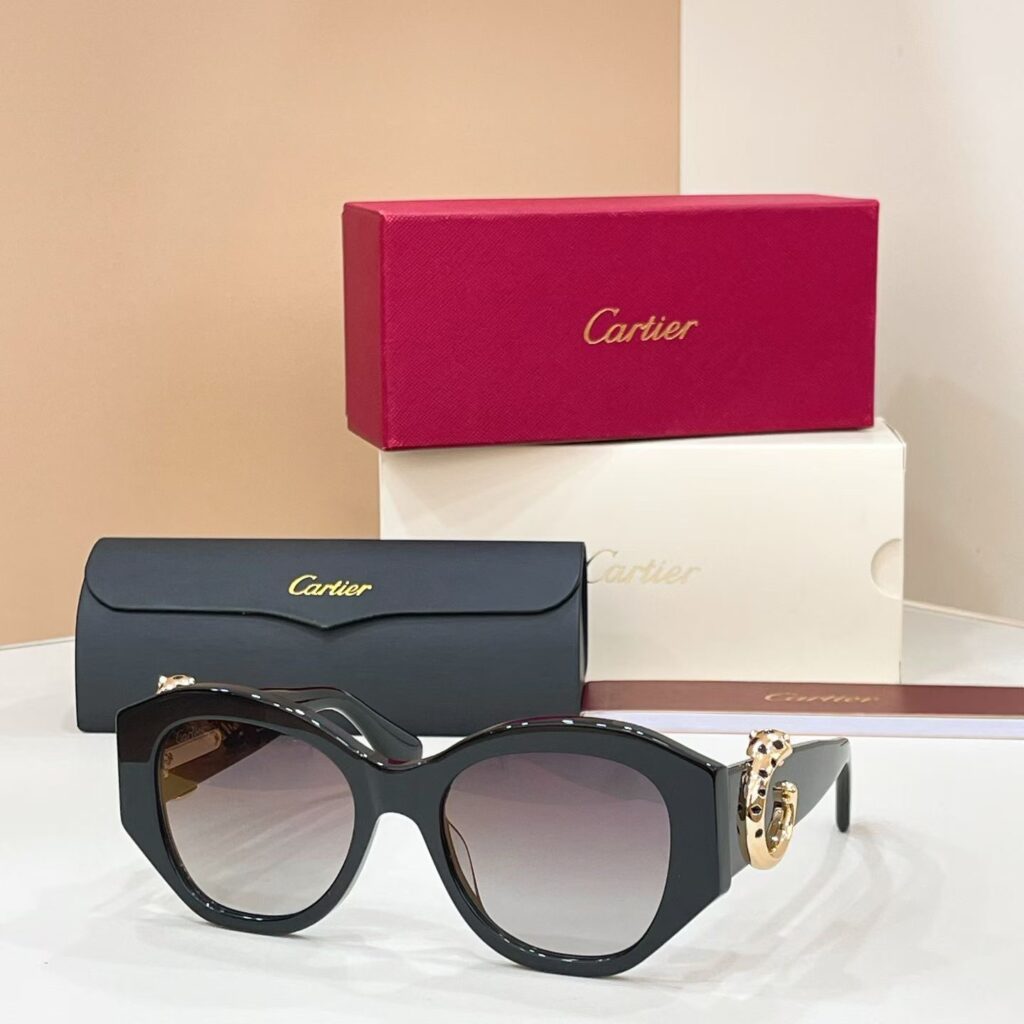 【高級品入庫】Cartier クラシカル貴族風サングラス「上質フレーム」