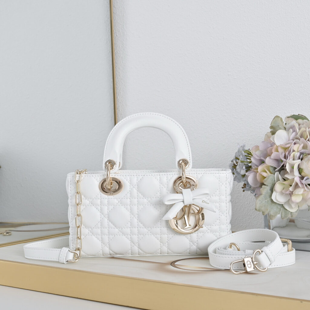 【入手困難品】ディオール レディ ディージョイ ハンドバッグ「Lady D‑Joy Bag」