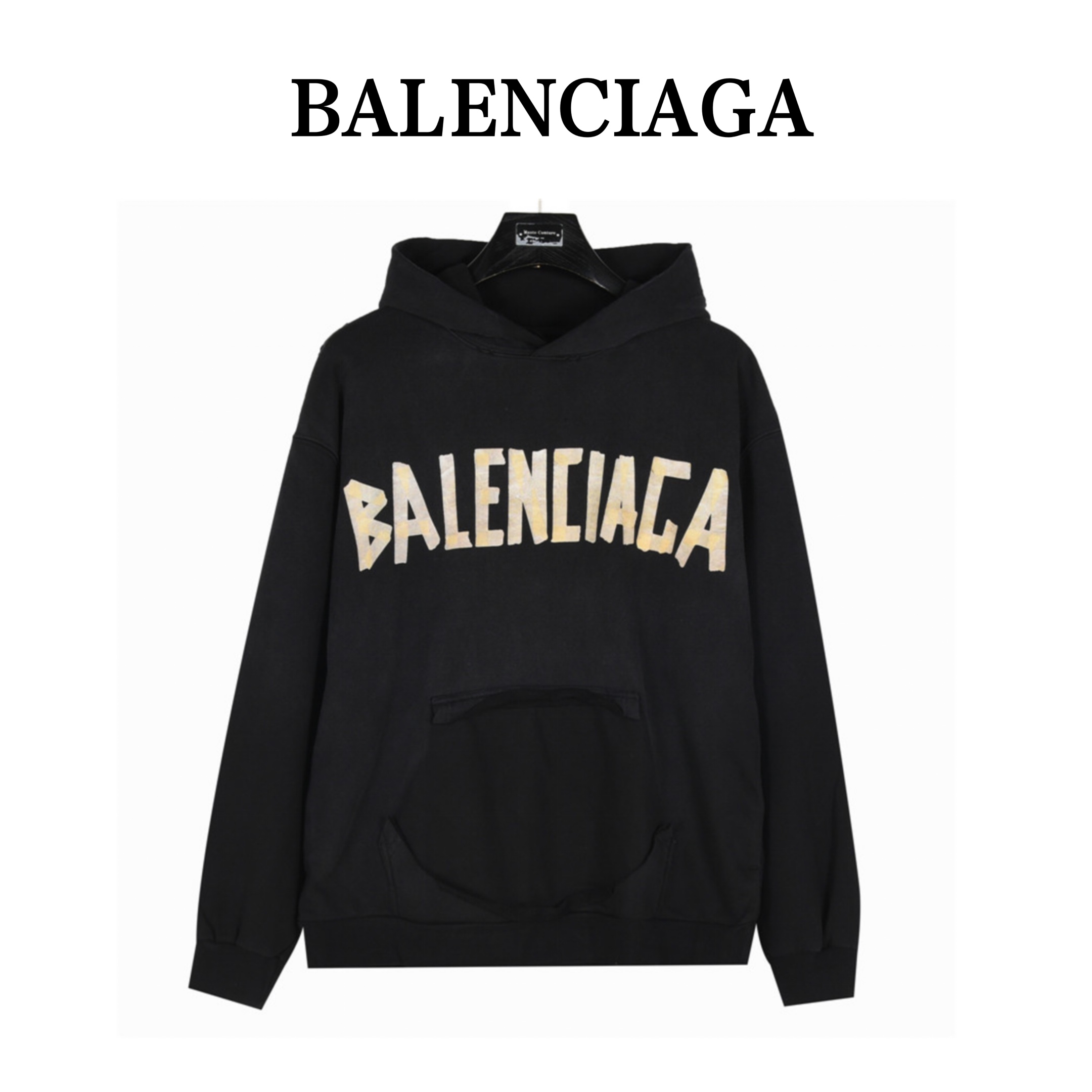 バレンシアガ「Balenciaga」 スクラッチ「磨破」とマスキングテープ「胶带」デザインのフード付きスウェットシャツ