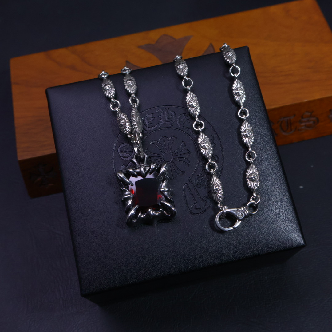 クロムハーツ「Chrome Hearts」チャームペンダント 2026