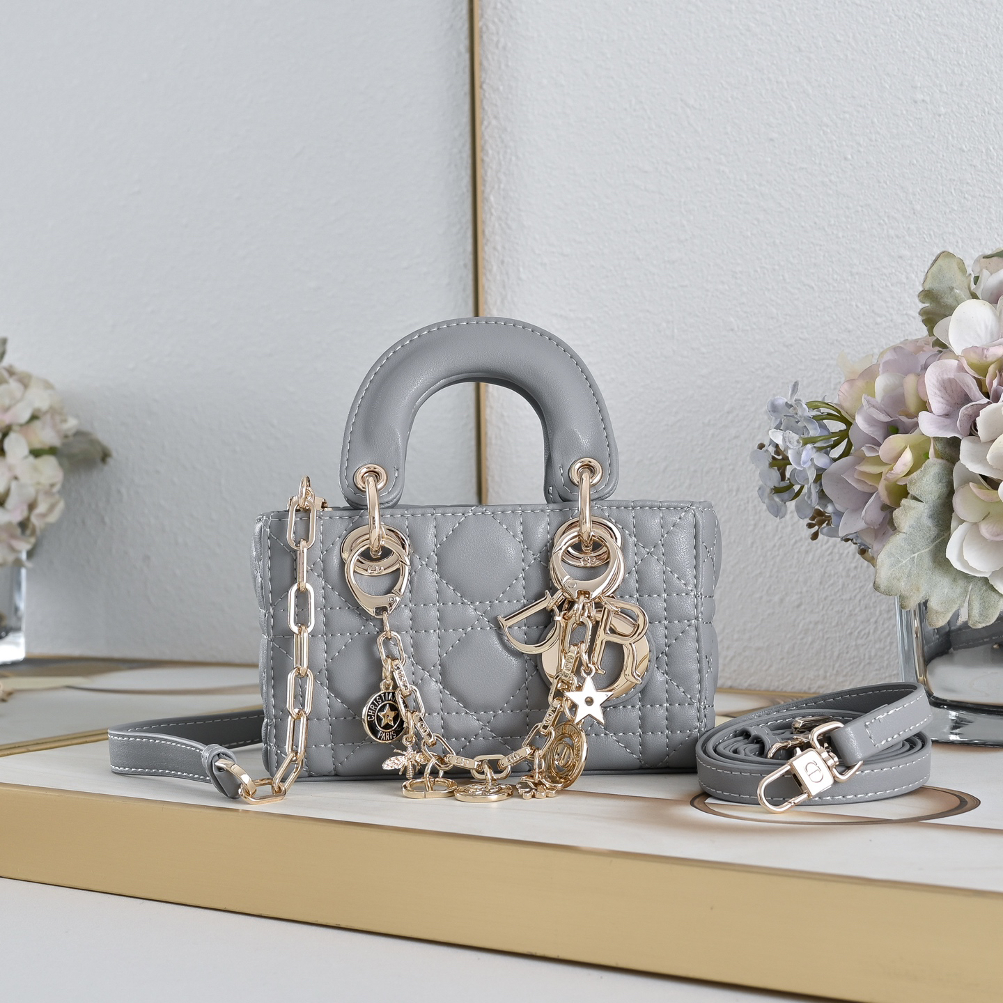 【入手困難品】ディオール レディ ディージョイ ハンドバッグ「Lady D‑Joy Bag」