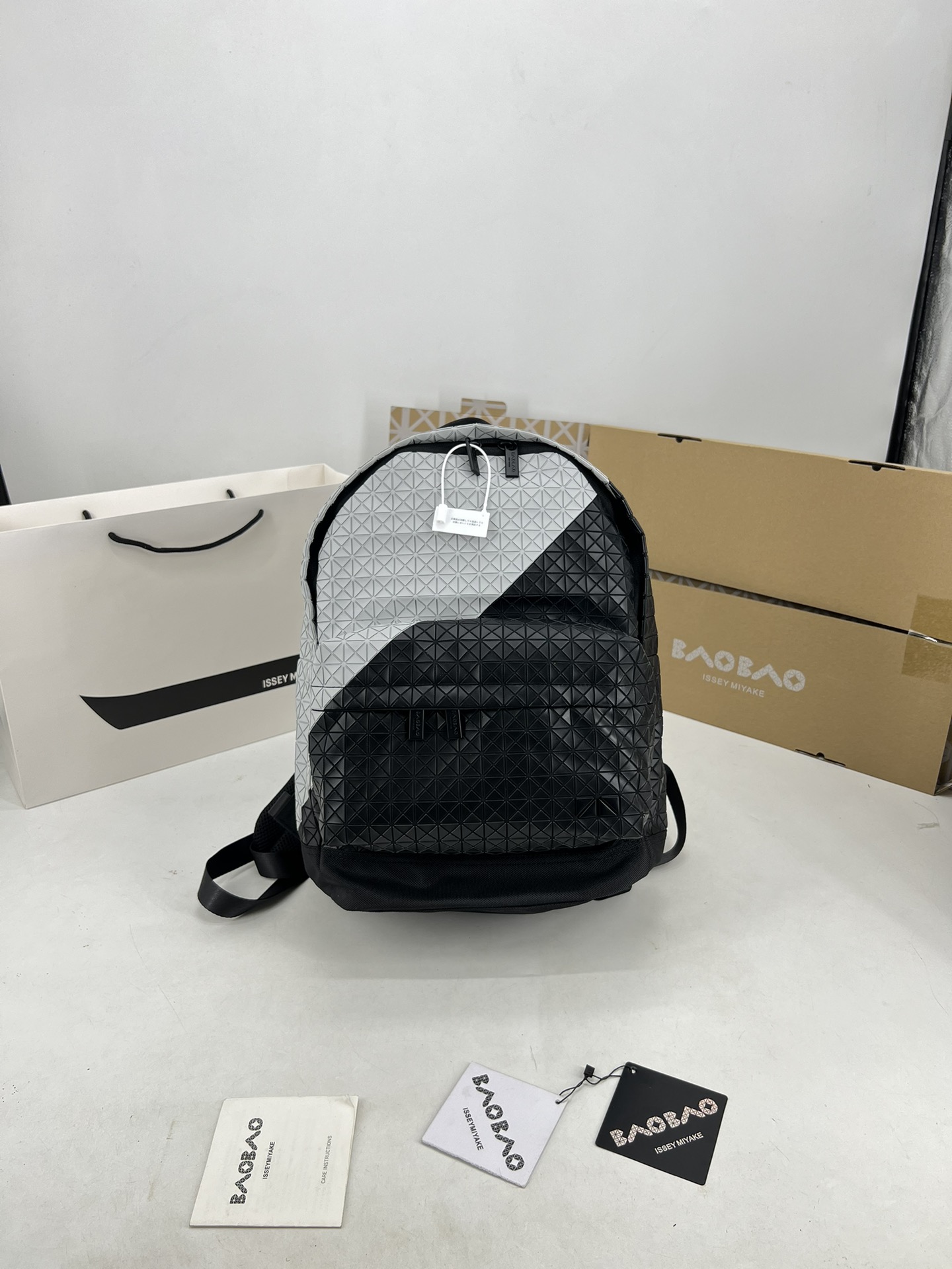 イッセイ・ミヤケ「Issey Miyake」 KURO TCHWORK リュックサック