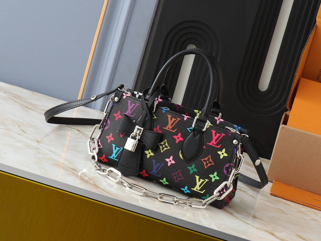 ルイ・ヴィトン LV x TM オンザゴー EW「OnTheGo Bag」