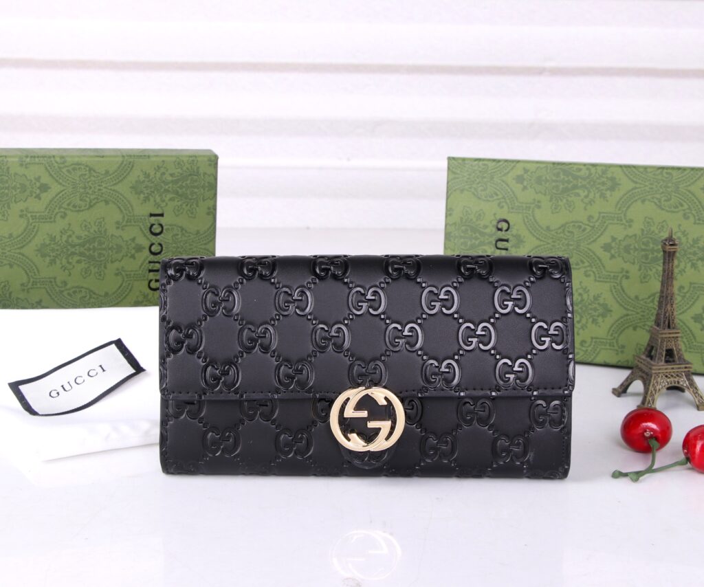 グッチ「Gucci」オフィディア GG コンチネンタルウォレット