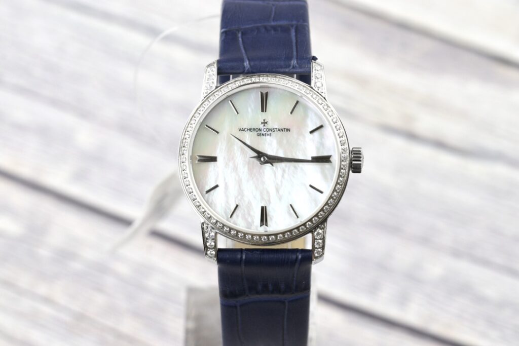 ヴァシュロン・コンスタンタン トラディショネル 33mm