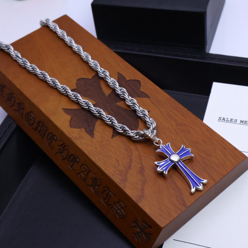 クロムハーツ「Chrome Hearts」チャームペンダント 2026