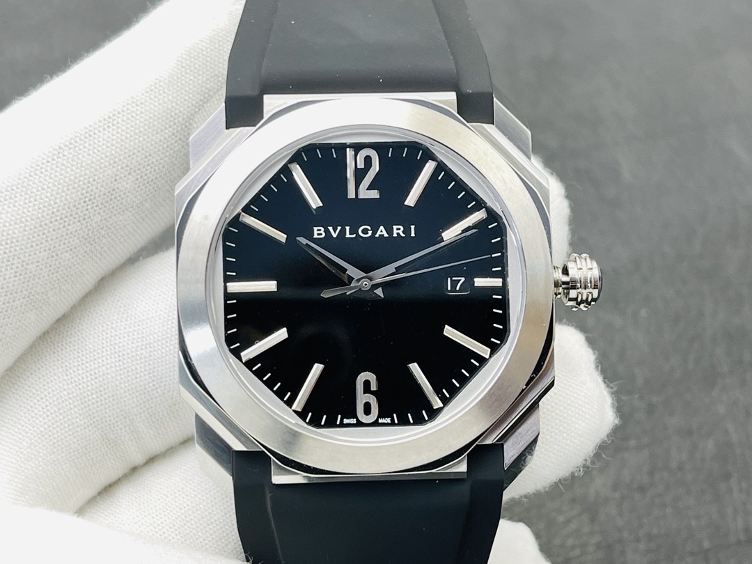 ブルガリ「Bvlgari」 オクト メンズウォッチ40MM