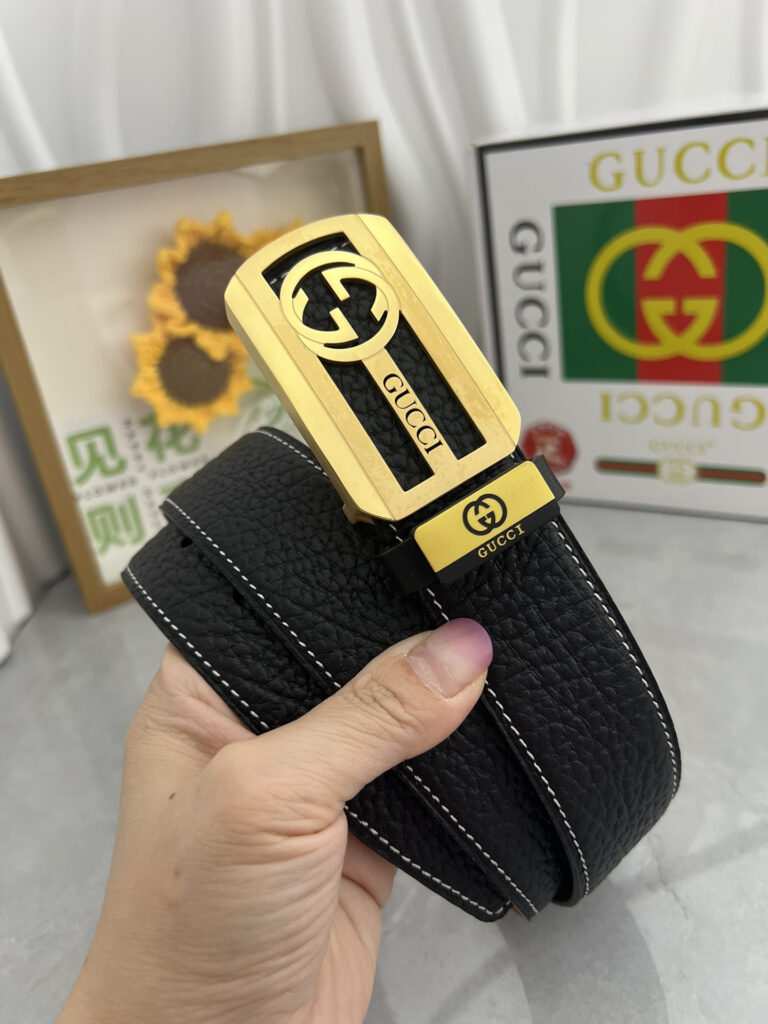 【在庫新登場】Gucci イタリアンテイストベルト「全長約 100cm」
