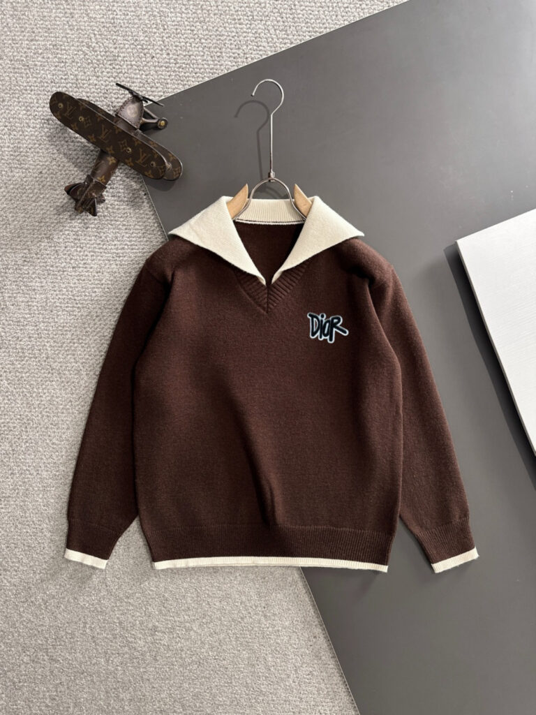ディオール「Dior」秋冬新作ニットラペルセーター