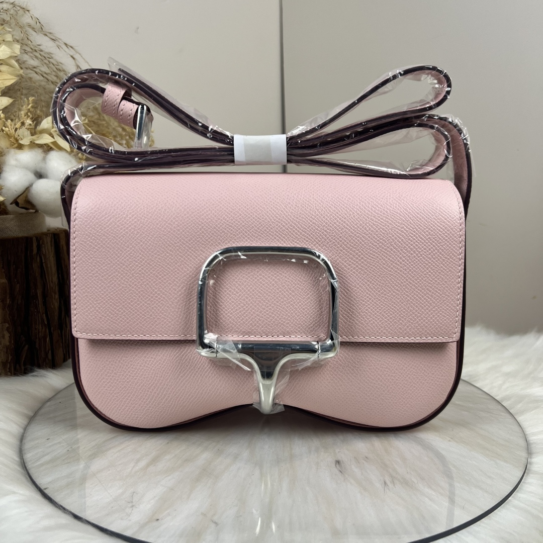 【厳選新入荷】エルメス Della Cavalleria Elan サドル金具クロスボディバッグ「乗馬モチーフ本革ショルダー」