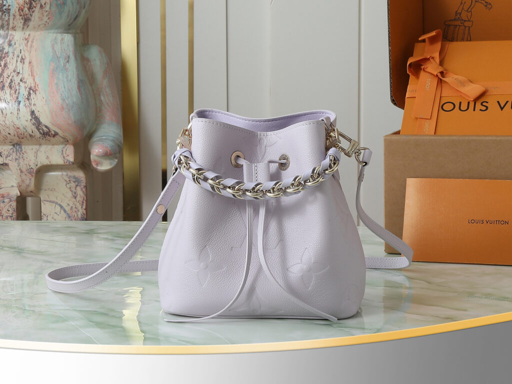 ルイ・ヴィトン「Louis Vuitton」ネオノエ BB