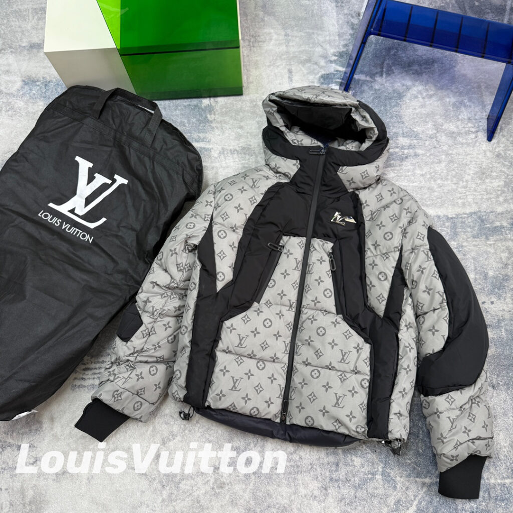 ルイ・ヴィトン「Louis Vuitton」秋冬用温感テクノロジーダウンジャケット 男女兼用