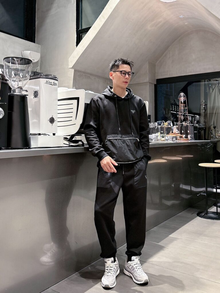 プラダ「Prada」秋冬 メンズ カジュアルスポーツセット