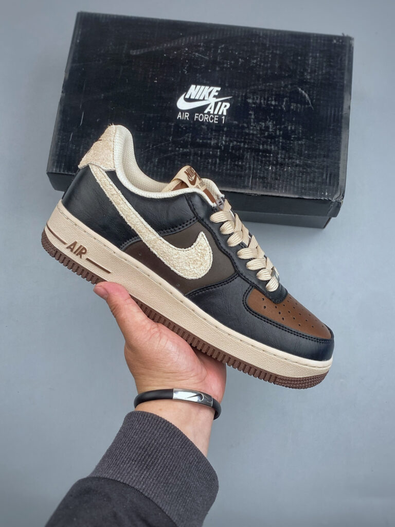 ナイキ エア フォース 1 トレンドスニーカー「Nike Air Force 1」