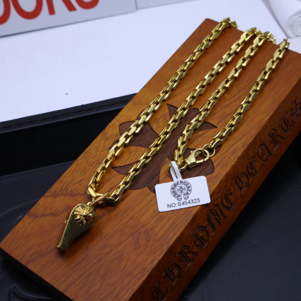 クロムハーツ「Chrome Hearts」チャームペンダント 2026