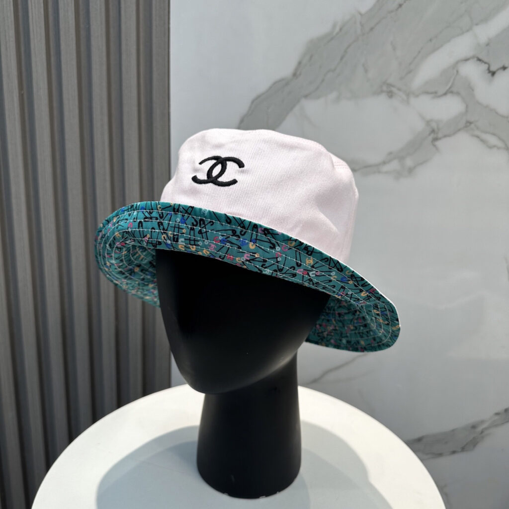 シャネル「Chanel」リバーシブル エンブロイダリー バケットハット