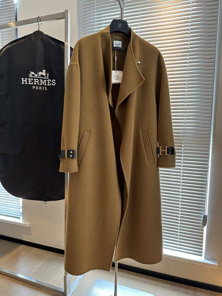エルメス「Hermès」ラグジュアリーカシミアコート