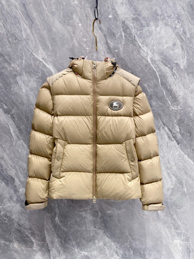 バーバリー「Burberry」秋冬着脱式袖＆フード付きダウンジャケット