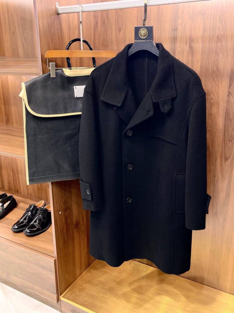 ディオール「Dior」オータムウィンター メンズロングコート