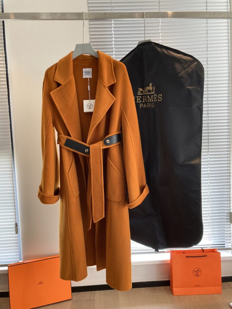 エルメス「Hermès」秋冬ファッションカシミアコート