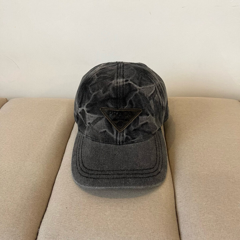 プラダ「Prada」Re-Nylon Baseball Cap