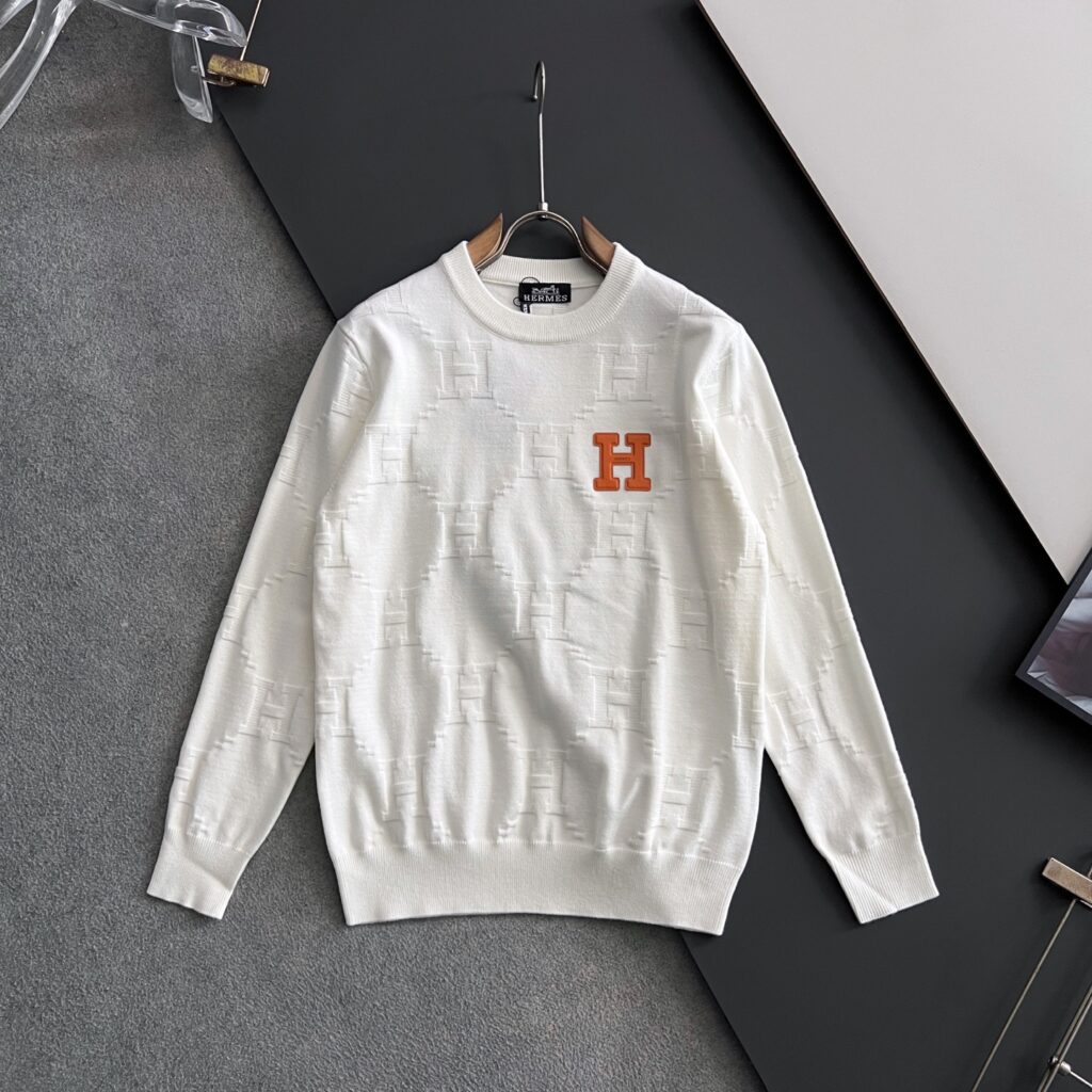 エルメス「Hermès」春季新作ラウンドネックスウェット