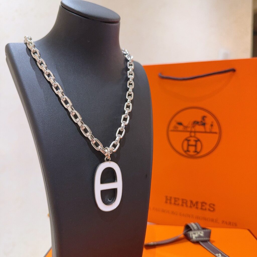 エルメス アイコニック＆クラシック ネックレス＆ペンダント コレクション