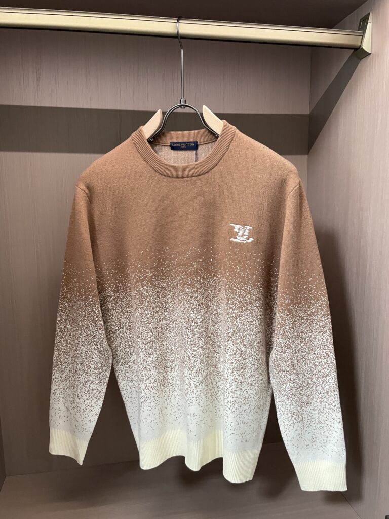 ルイ・ヴィトン「Louis Vuitton」秋冬用丸首プルオーバーニットセーター